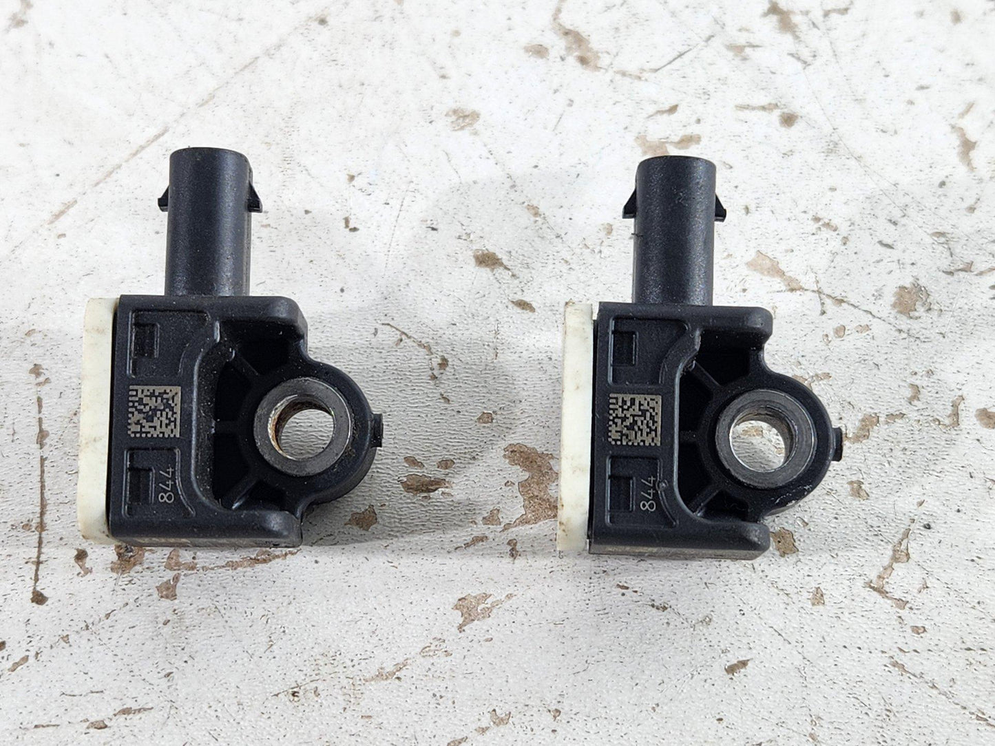 Volkswagen Touareg 7P Genuine Crash Impact Sensors X2 7P0959651