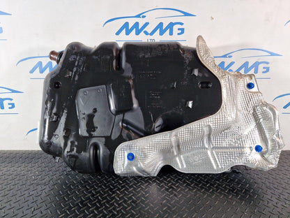 19-ON MERCEDES B CLASS W247 GENUINE DIESEL FUEL TANK WITH PUMP A2474701500