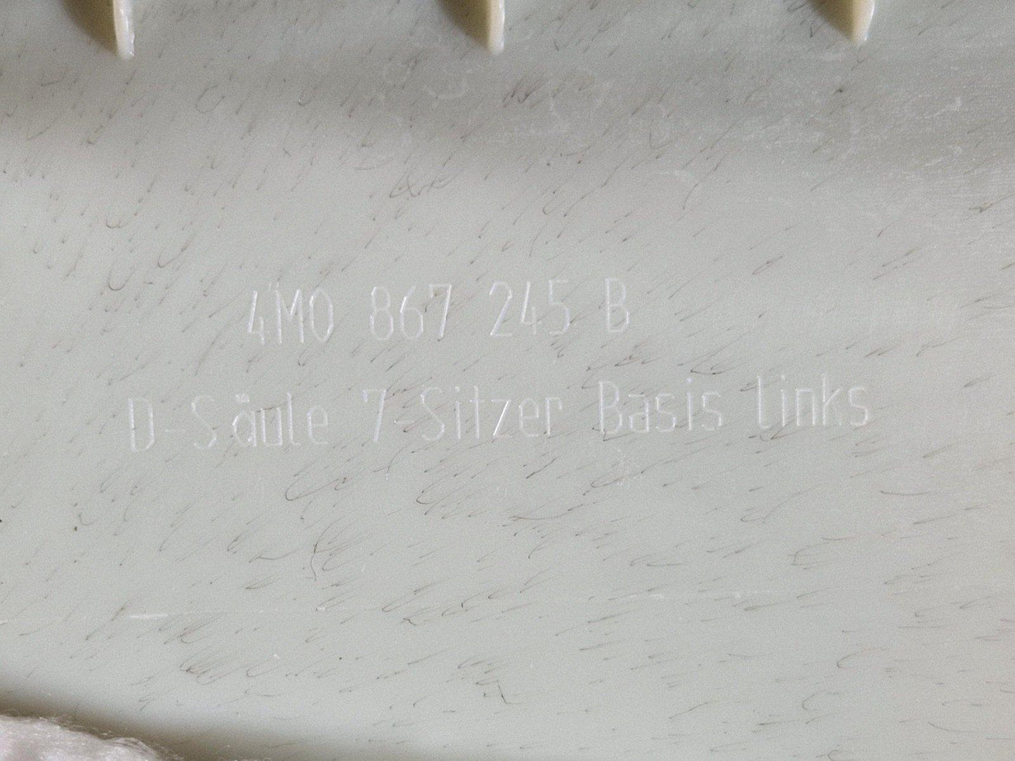 16-20 AUDI Q7 4M GENUINE LEFT UPPER D PILLAR TRIM 4M0867245B
