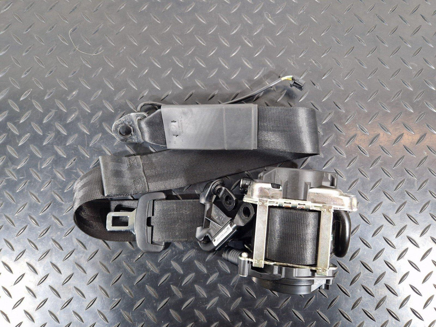 16-24 AUDI A5 F5 CONVERTIBLE FRONT RIGHT DRIVER SIDE SEAT BELT 8W7857706