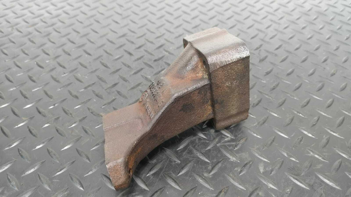 MERCEDES BENZ E-CLASS 3.0 CDI DIESEL ENGINE MOUNTING BRACKET A6420961445