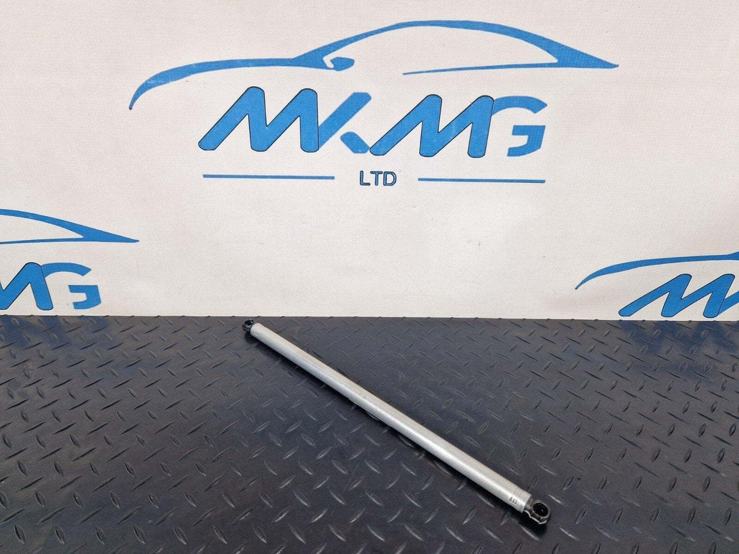 10-18 AUDI A7 4G S-LINE TAILGATE BOOT LID HINGE GAS STRUT RIGHT SIDE 4G8827858S