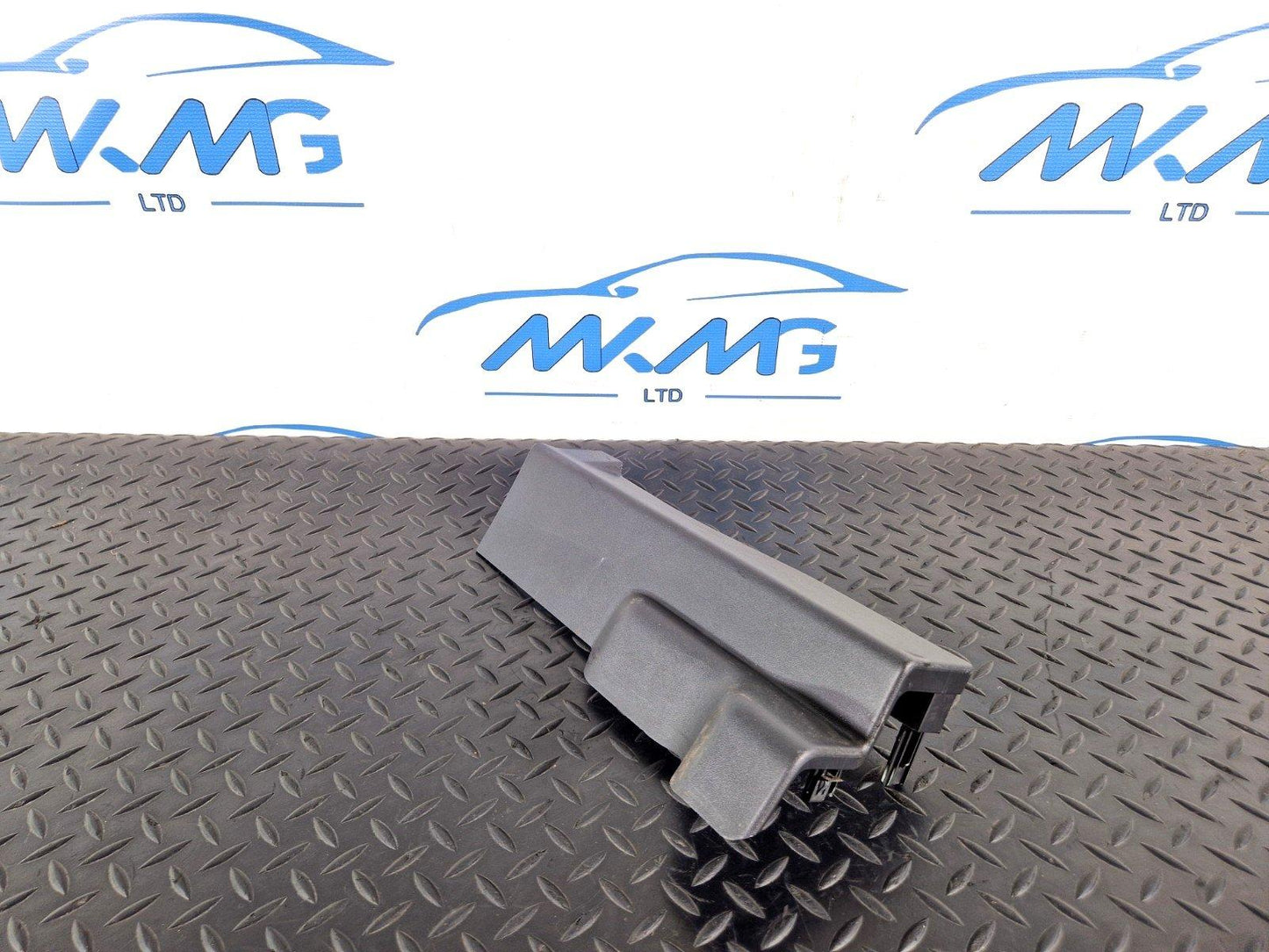 14-19 LAND ROVER L550 DISCOVERY SPORT LEFT SIDE TRUNK TRIM PANEL FK72674A35AB