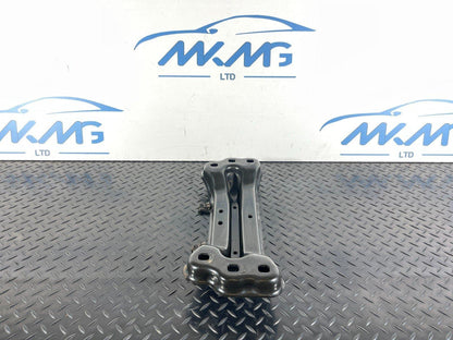 14-21 MERCEDES BENZ C350e W205 GEARBOX MOUNT BRACKET SUPPORT CARRIER A2052401202