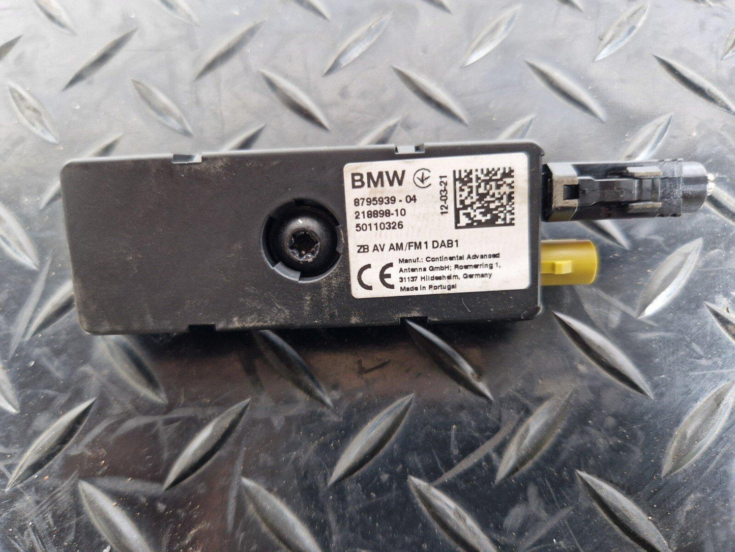 20-ON BMW 2 SERIES GRAN COUPE M-SPORT F44 ANTENNA AMPLIFIER MODULE 8795939