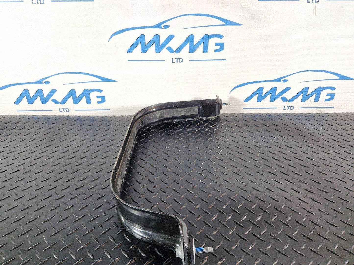 19-ON RANGE ROVER EVOQUE L551 OEM FUEL TANK MOUNTING BRACKET K8D2-9055-AA