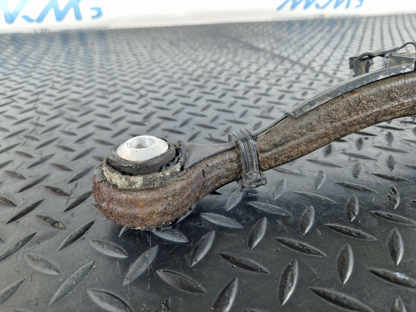 11-19 MERCEDES BENZ ML W166 REAR LEFT N/S CONTROL ARM A1664230723