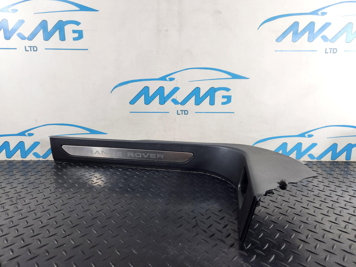 Range Rover Evoque L551 SUV Right Side Front Door Sill Trim K8D2-02348-BE8PVJ