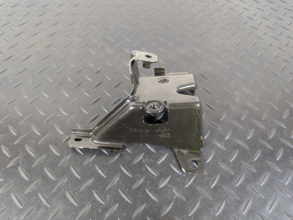 10-17 AUDI A8 4H GENUINE BONNET LOCK CATCH LATCH 4H0823425B