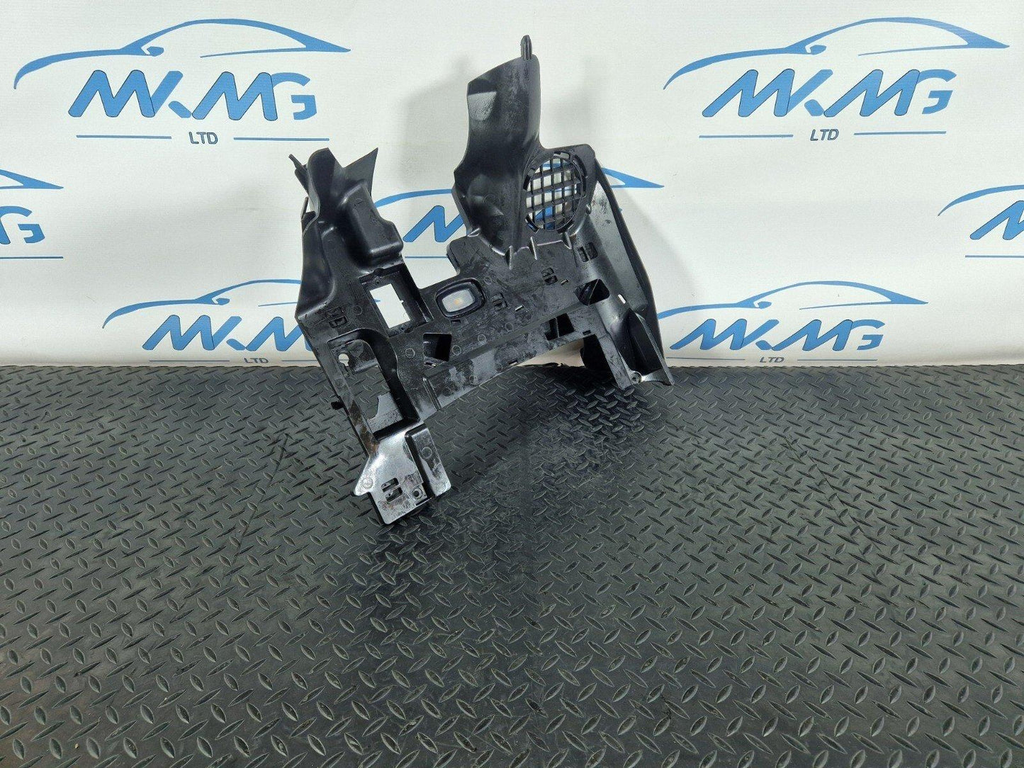 14-21 MERCEDES BENZ C300h W205 OEM DRIVER SIDE LOWER DASH TRIM COVER A2056801004