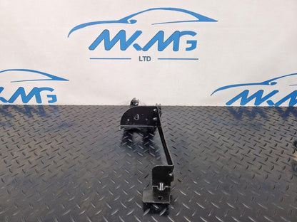 18-ON MERCEDES BENZ A CLASS W177 ABS PUMP MOUNT BRACKET SUPPORT A1774303400