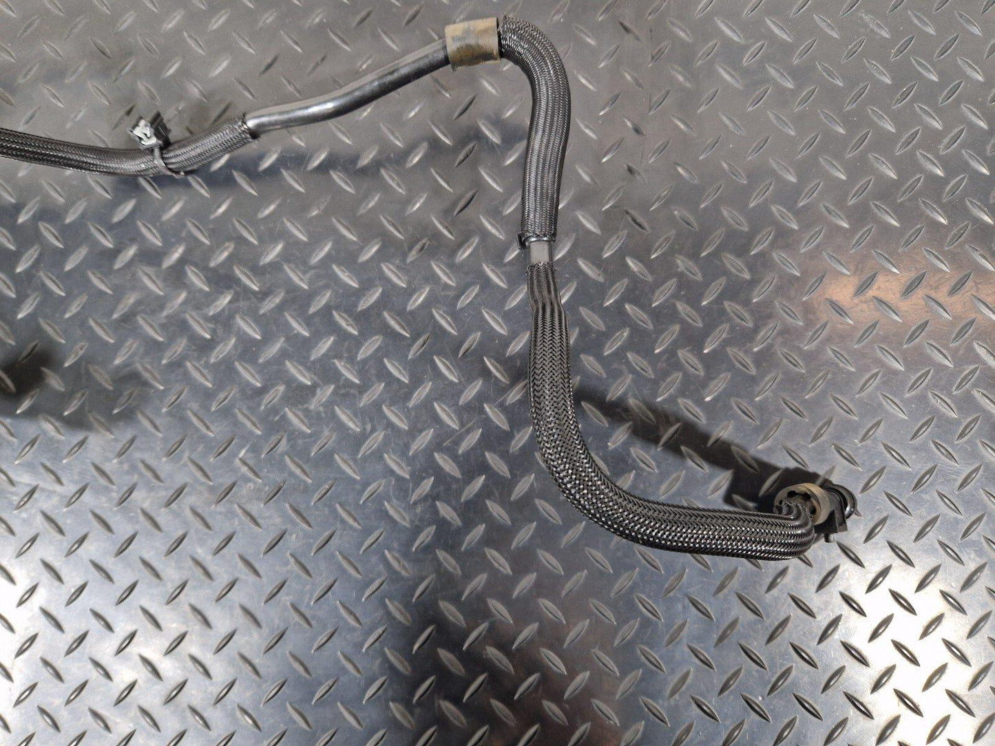 19-ON MERCEDES BENZ CLA C118 ENGINE BREATHING VACUUM LINE PIPE HOSE A1774306000