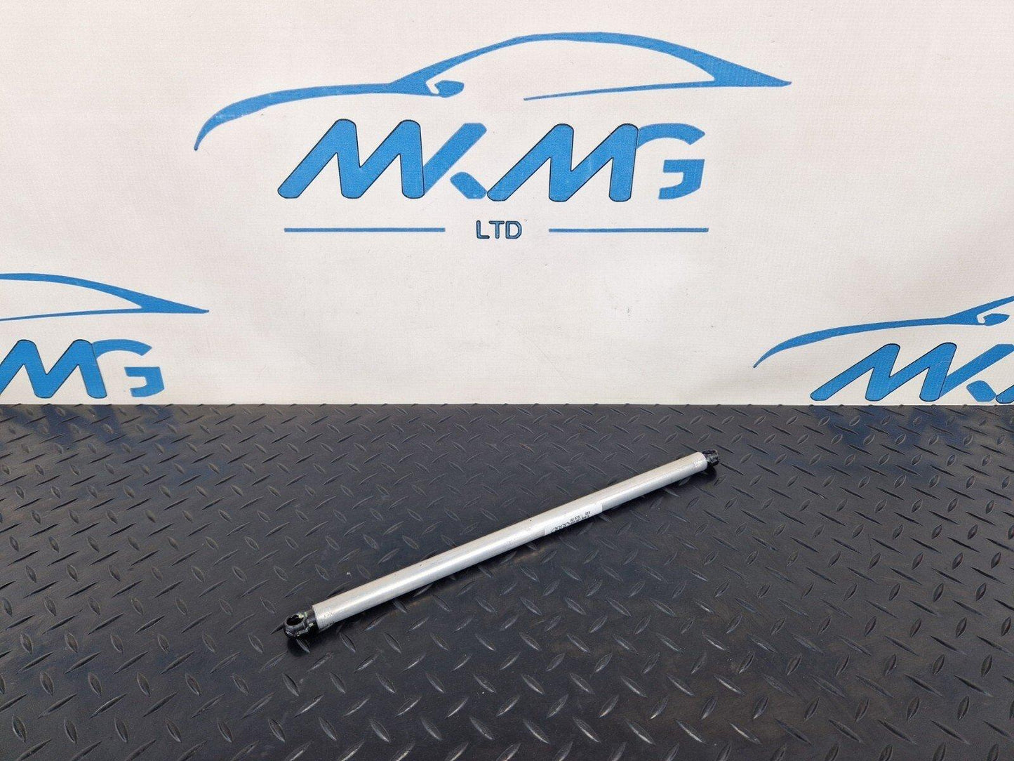 10-18 AUDI A7 4G S-LINE REAR BOOT TAILGATE GAS STRUT 4G8827858S