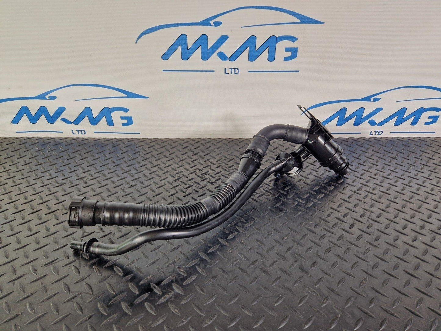 18-ON MERCEDES BENZ A CLASS W177 OEM ADBLUE FILLER NECK PIPE HOSE A1774703300