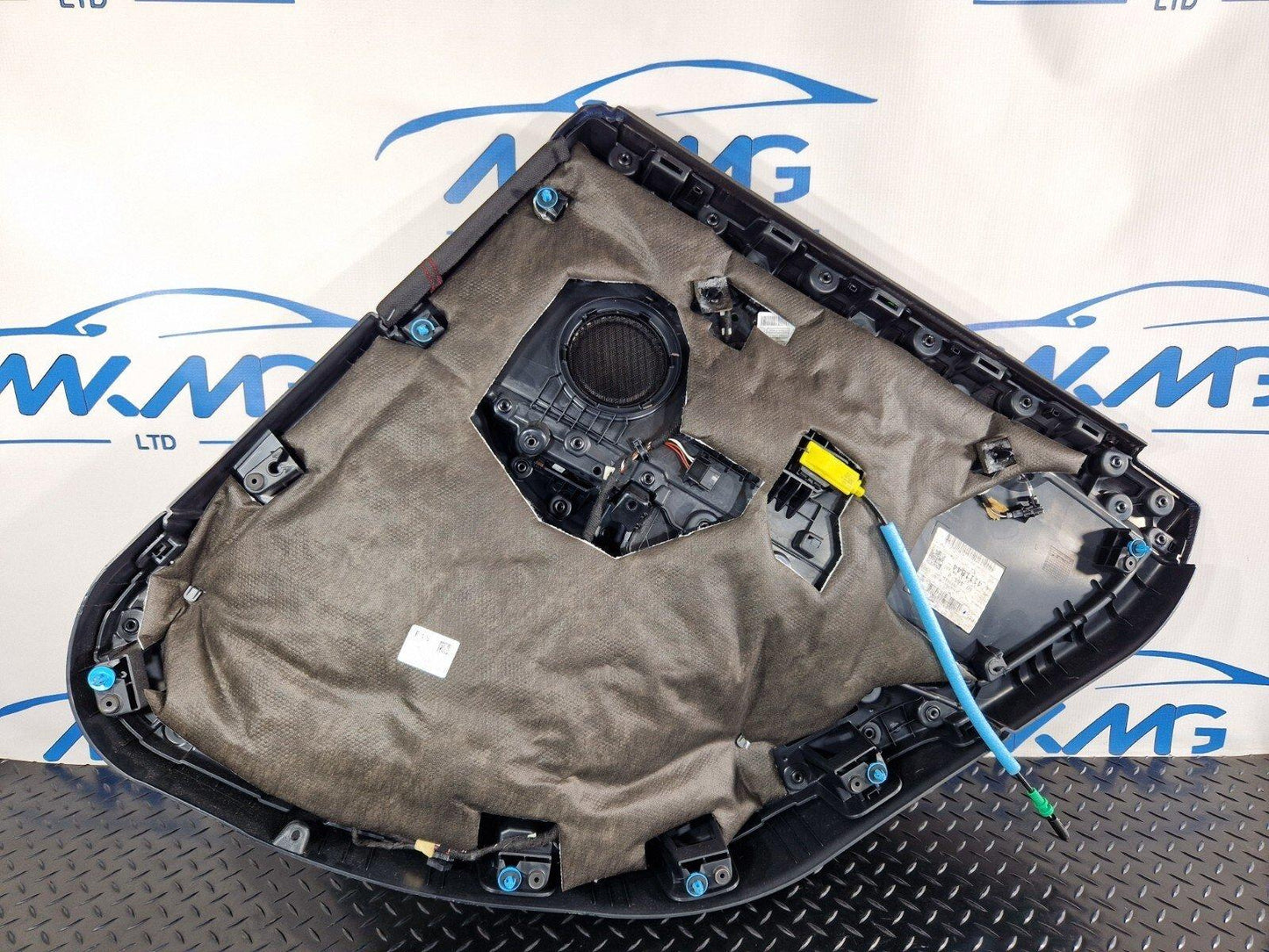 14-21 BMW 2 SERIES ACTIVE TOURER F45 GENUINE REAR LEFT NSR DOOR CARD PANEL