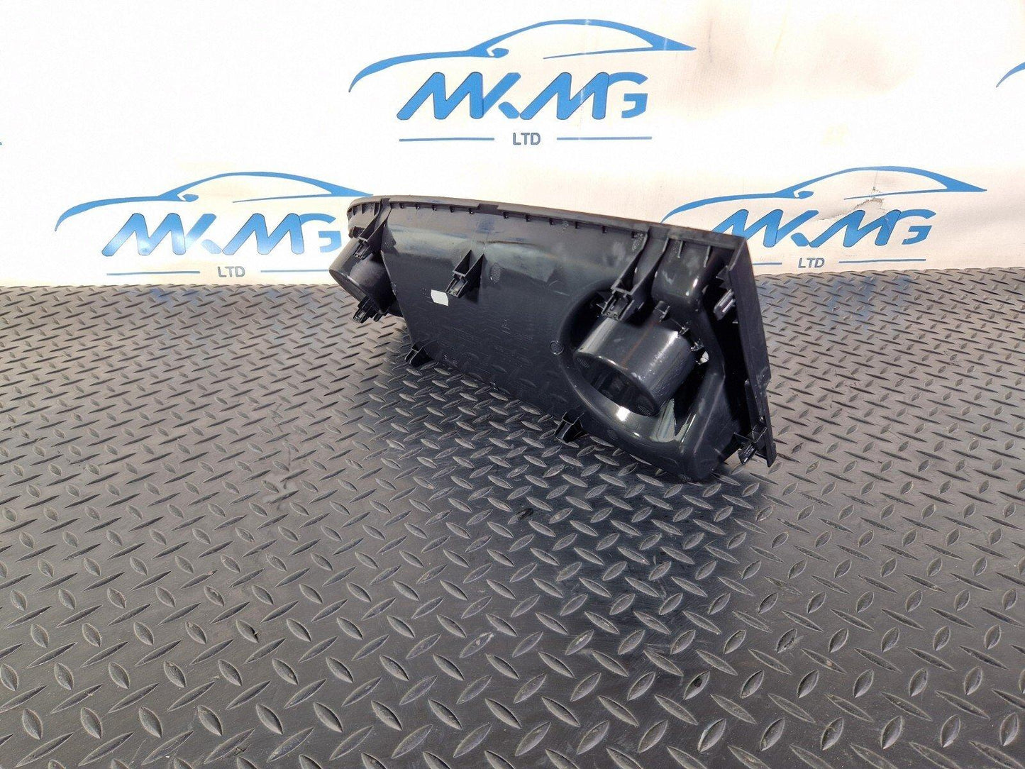 18-ON MERCEDES BENZ SPRINTER W907 W910 OEM STORAGE TRIM LEFT SIDE A9106803300