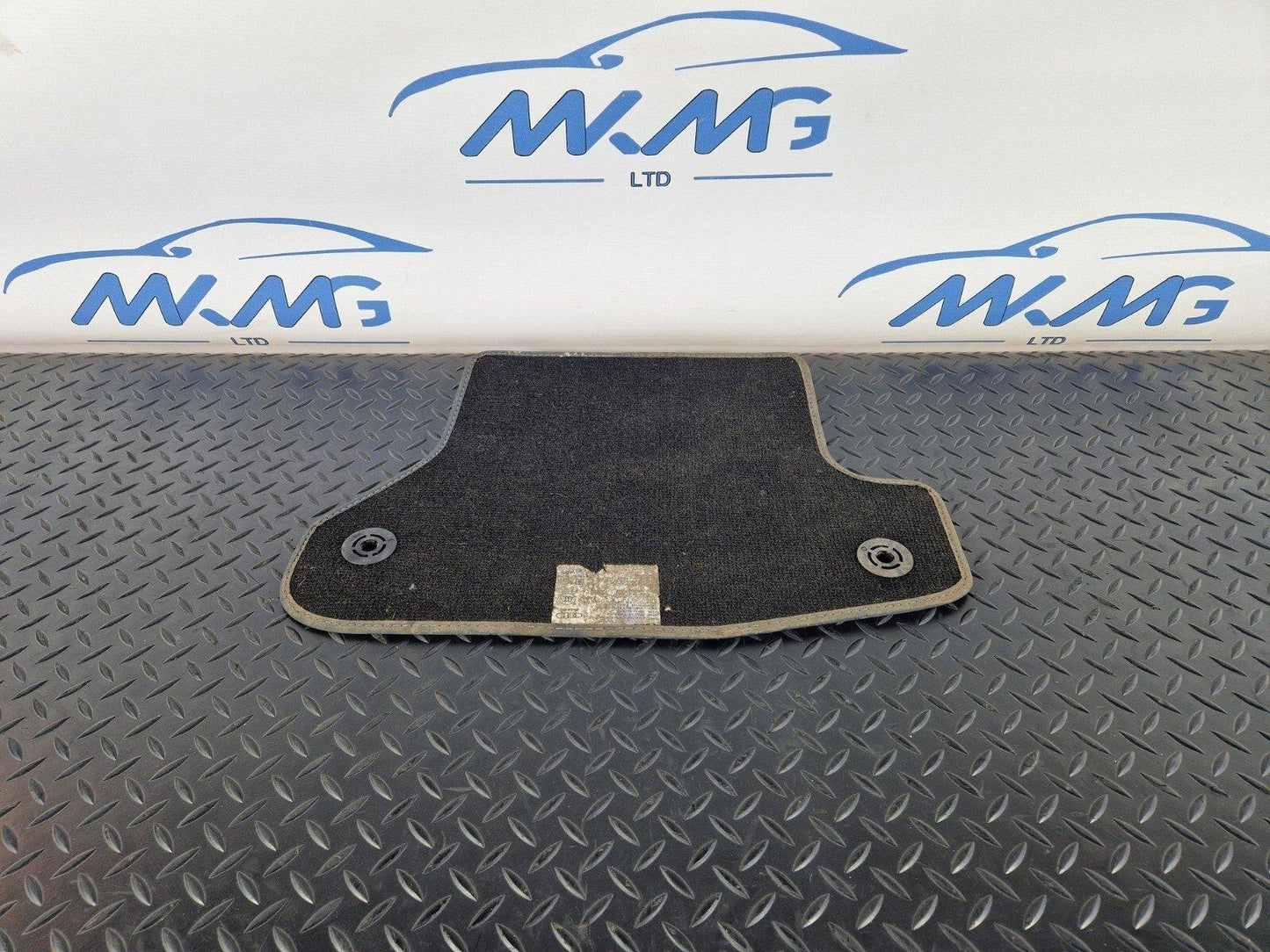 17-20 AUDI A5  REAR FLOOR MAT SET (2x) 8W6864450