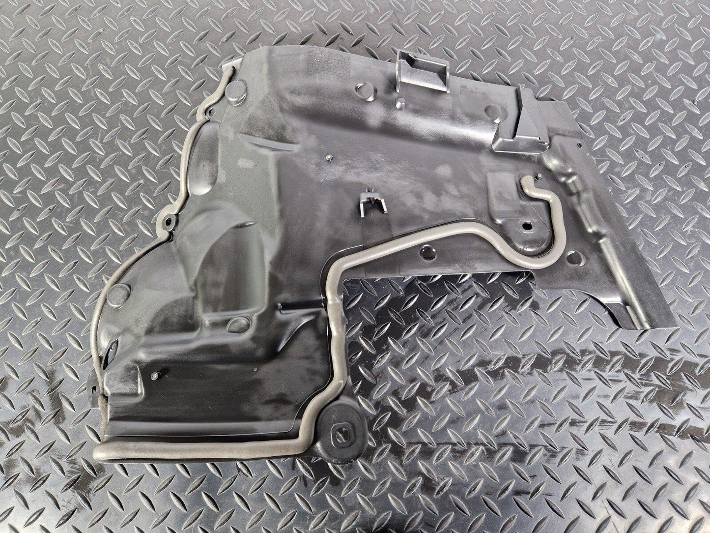 14-21 MERCEDES BENZ C200d W205 OEM RIGHT ENGINE PARTITION WALL A2056205701