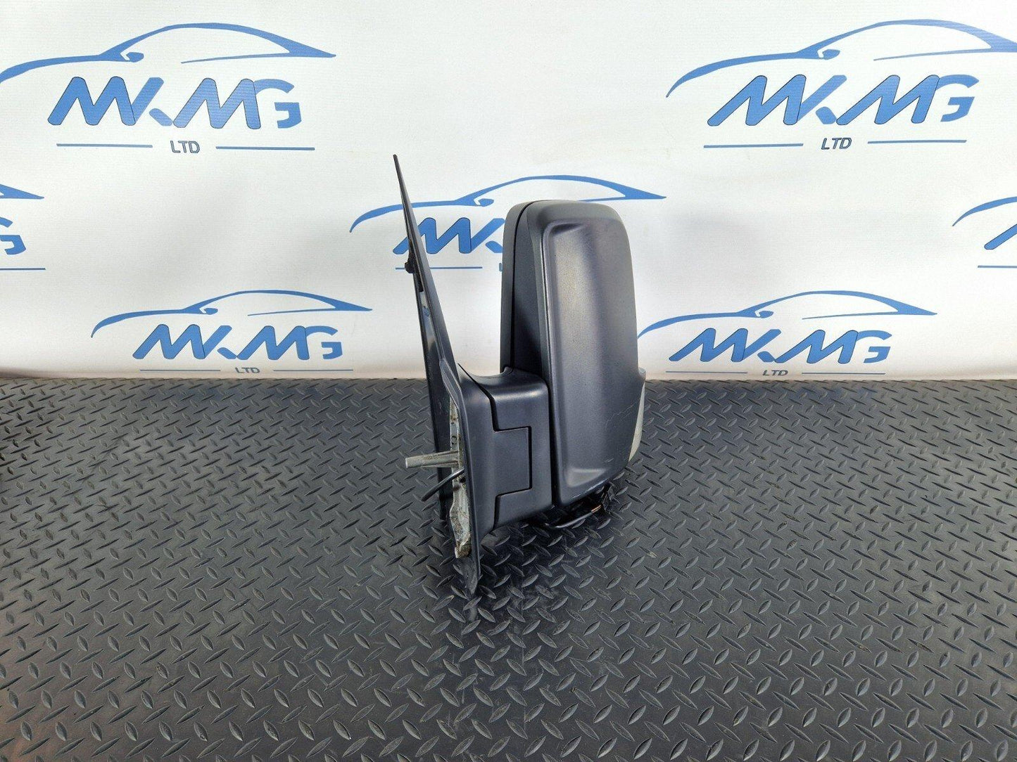2018-ON MERCEDES BENZ SPRINTER W907 LEFT SIDE DOOR WING MIRROR A9068102193