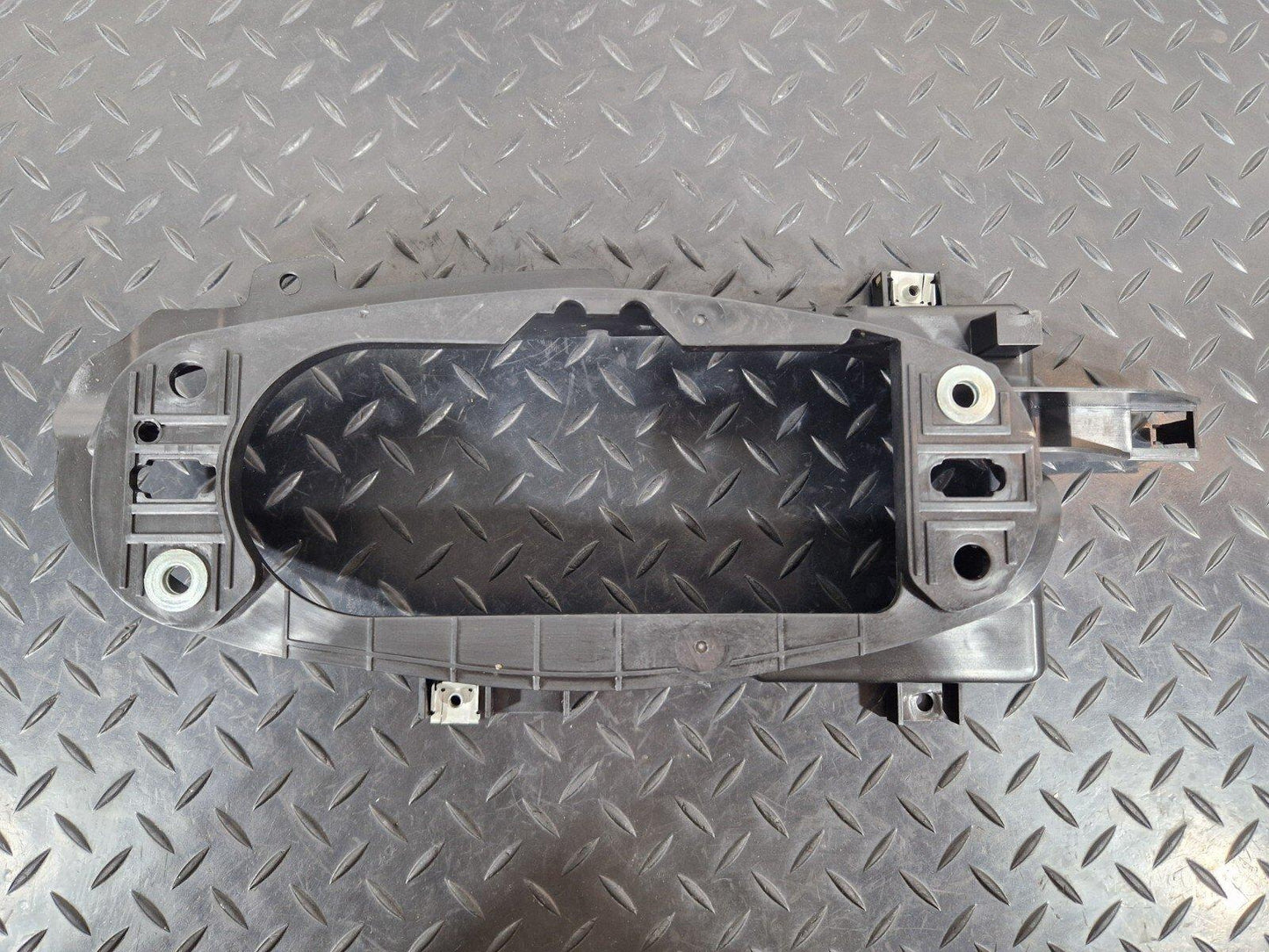 16-19 AUDI A4 B9 S-LINE GENUINE GEARSTICK MOUNTING PLATE BRACKET 8W0863531