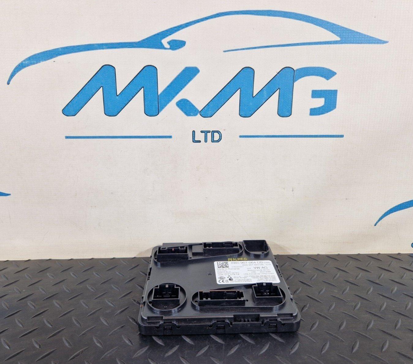 16-19 AUDI A4 B9 GENUINE OEM BCM BODY CONTROL MODULE ECU 8W0907064DB