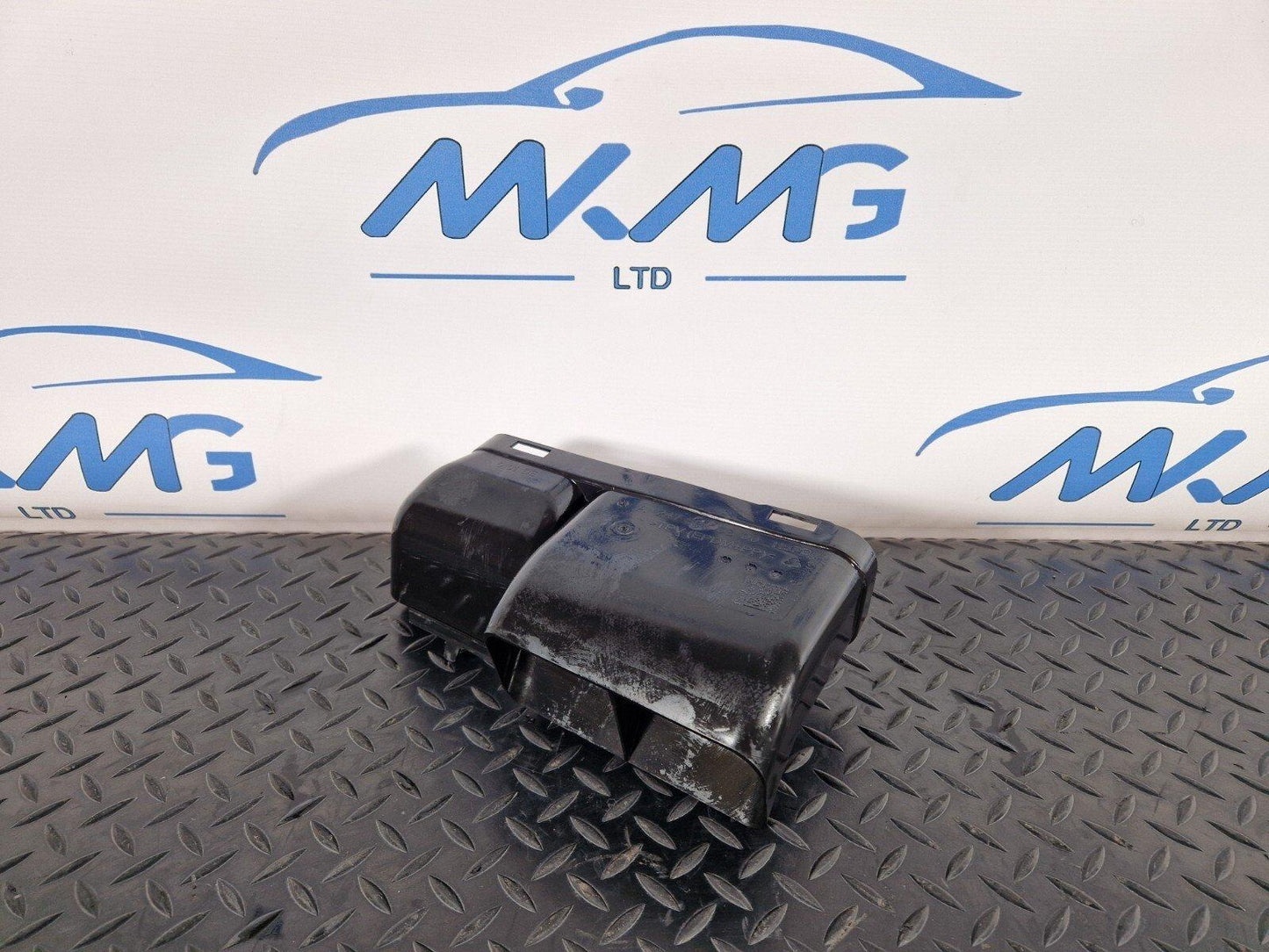 19-ON MERCEDES BENZ B CLASS W247 GENUINE DIESEL AIR INTAKE INLET DUCT A247505080