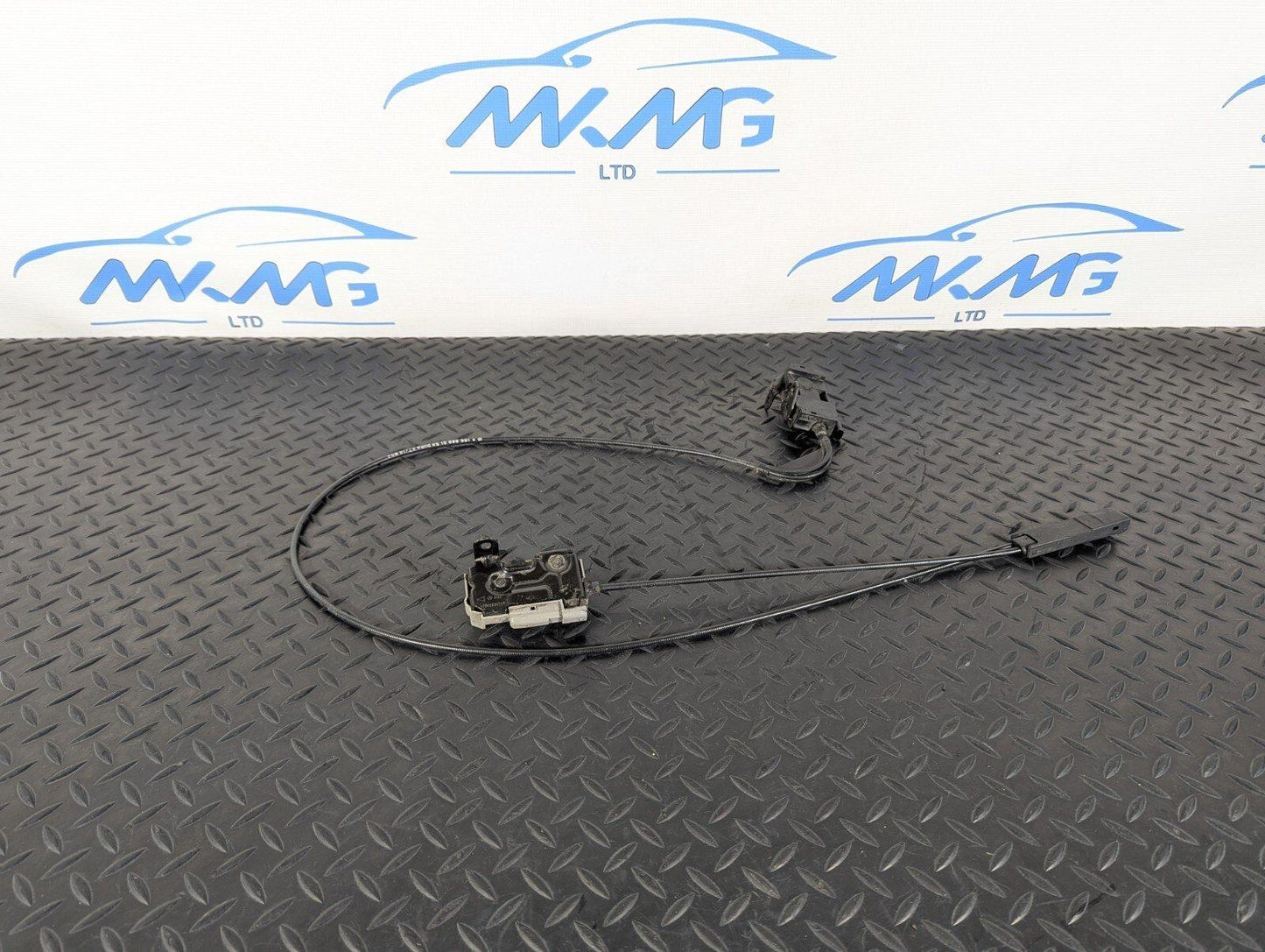 11-19 MERCEDES BENZ ML W166 GENUINE OEM BONNET LATCH & RELEASE CABLE A2048703158