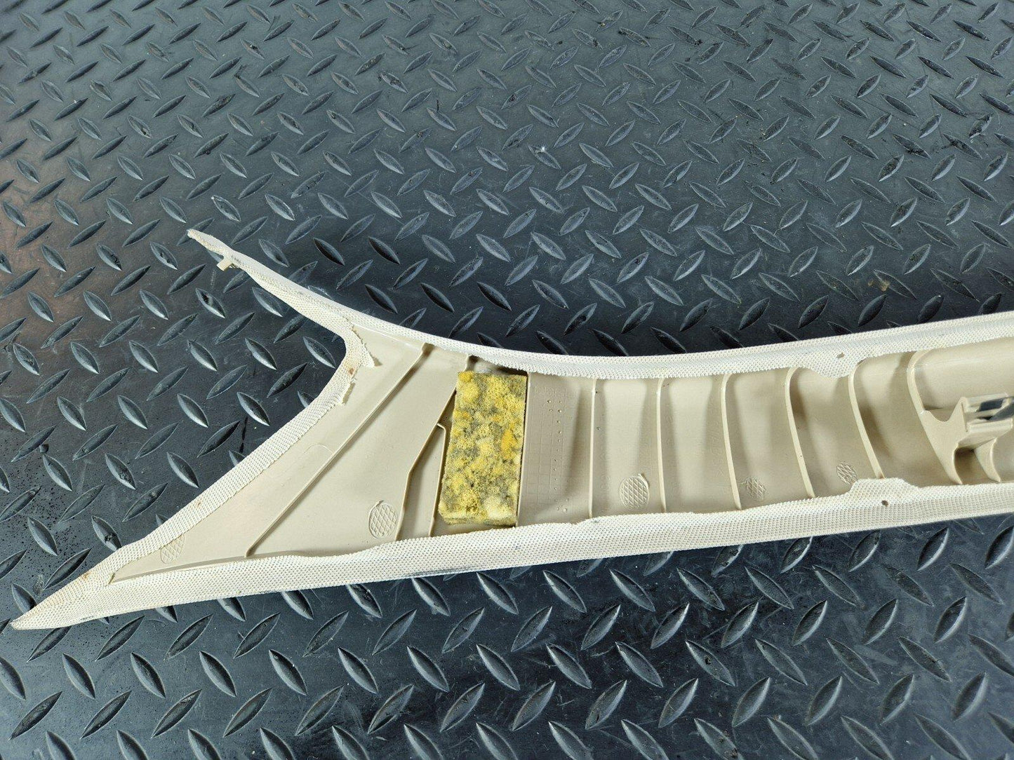 14-21 MERCEDES C CLASS W205 RIGHT O/S A-PILAR TRIM COVER IN BEIGE A2056906001