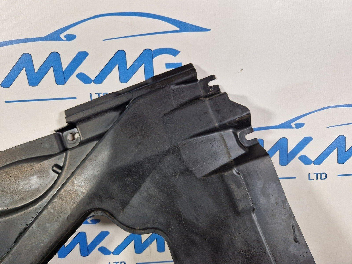 16-23 AUDI A5 F5 SPORTBACK S-LINE REAR RIGHT UNDER TRAY BODY COVER 8W8825216