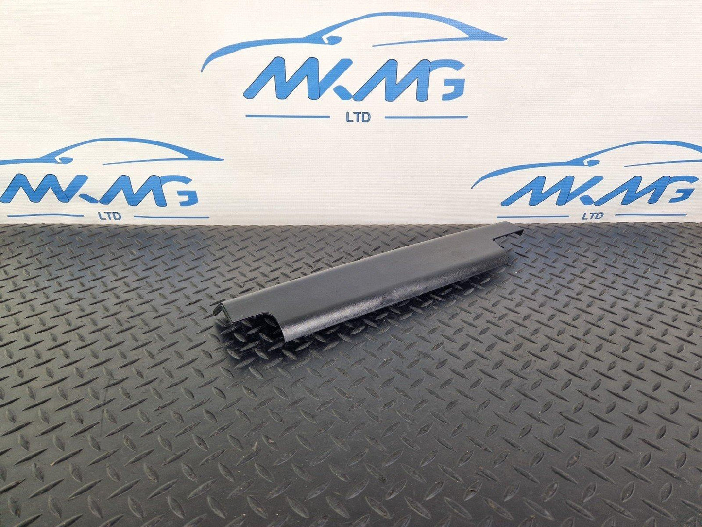 BMW X5 X6 SERIES E70 E71 FRONT LEFT N/S SEAT FINISHER UPPER RAIL TRIM 8345008