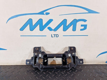 19-ON RANGE ROVER EVOQUE L551 GENUINE CENTRE CONSOLE BRACKET K8D2044B50B