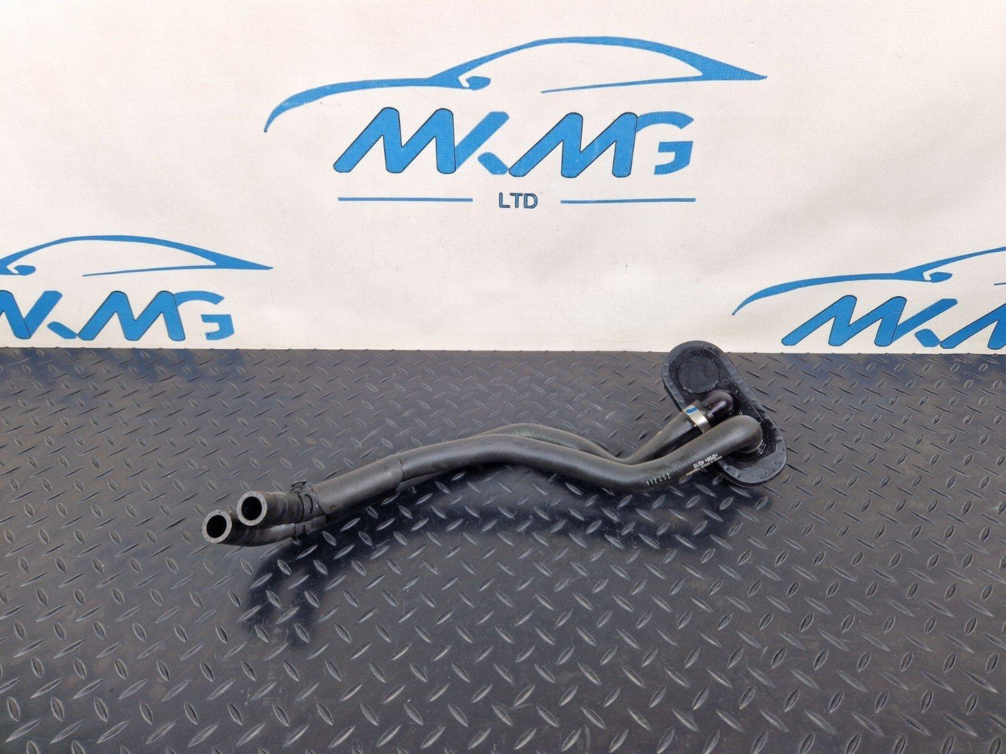16-19 AUDI A4 AVANT B9 S-LINE ENGINE COOLANT PIPE HOSE 8W2819350K