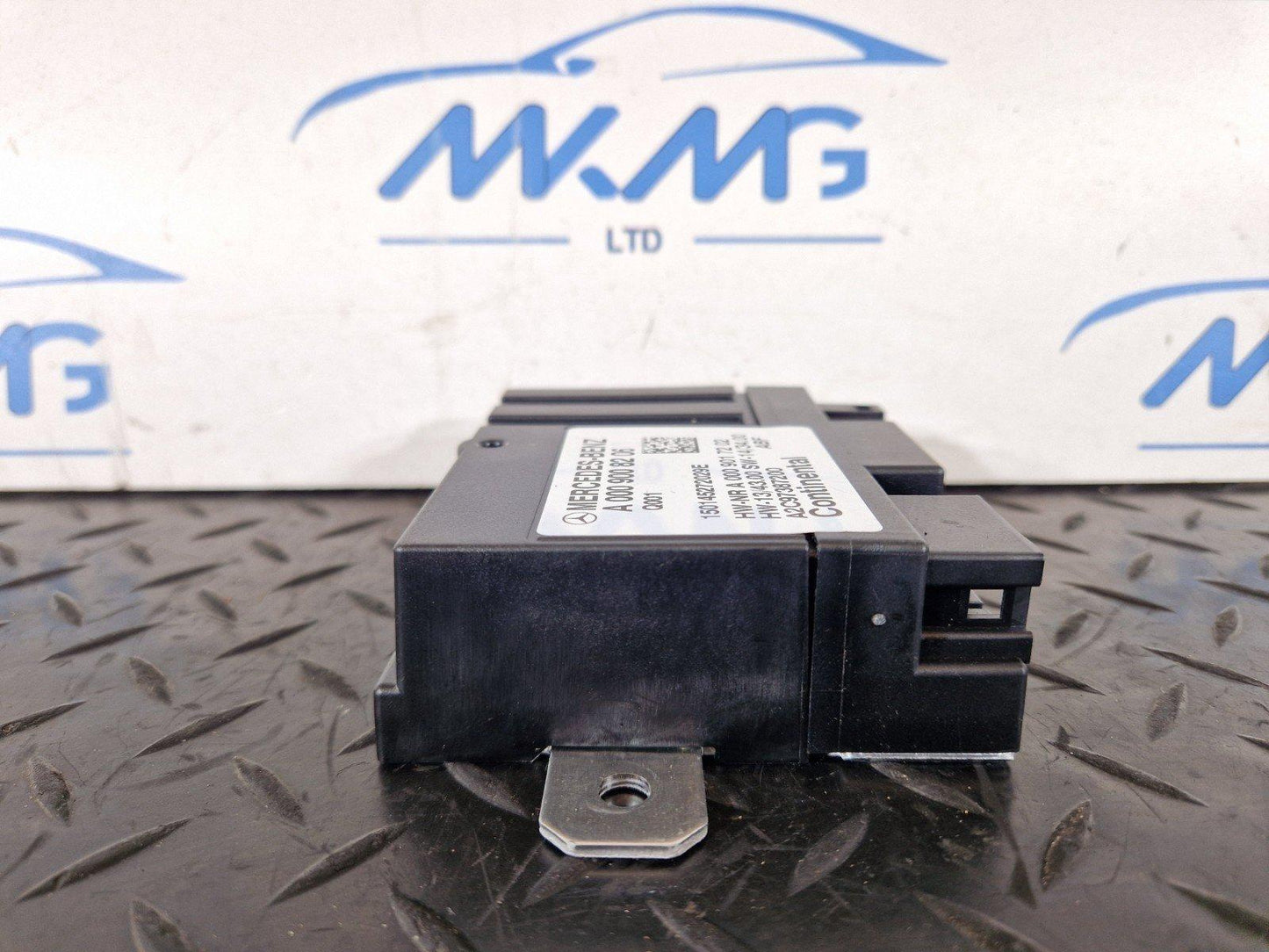 14-23 MERCEDES VITO W447 GENUINE OEM FUEL PUMP CONTROL UNIT MODULE A0009008206