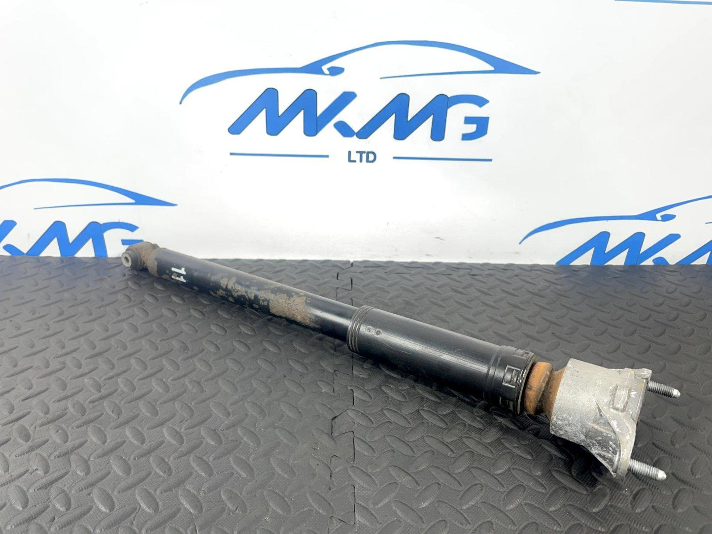 12-18 MERCEDES A B CLA-W176 W246 C117 GENUINE REAR SHOCK ABSORBER A1763201531