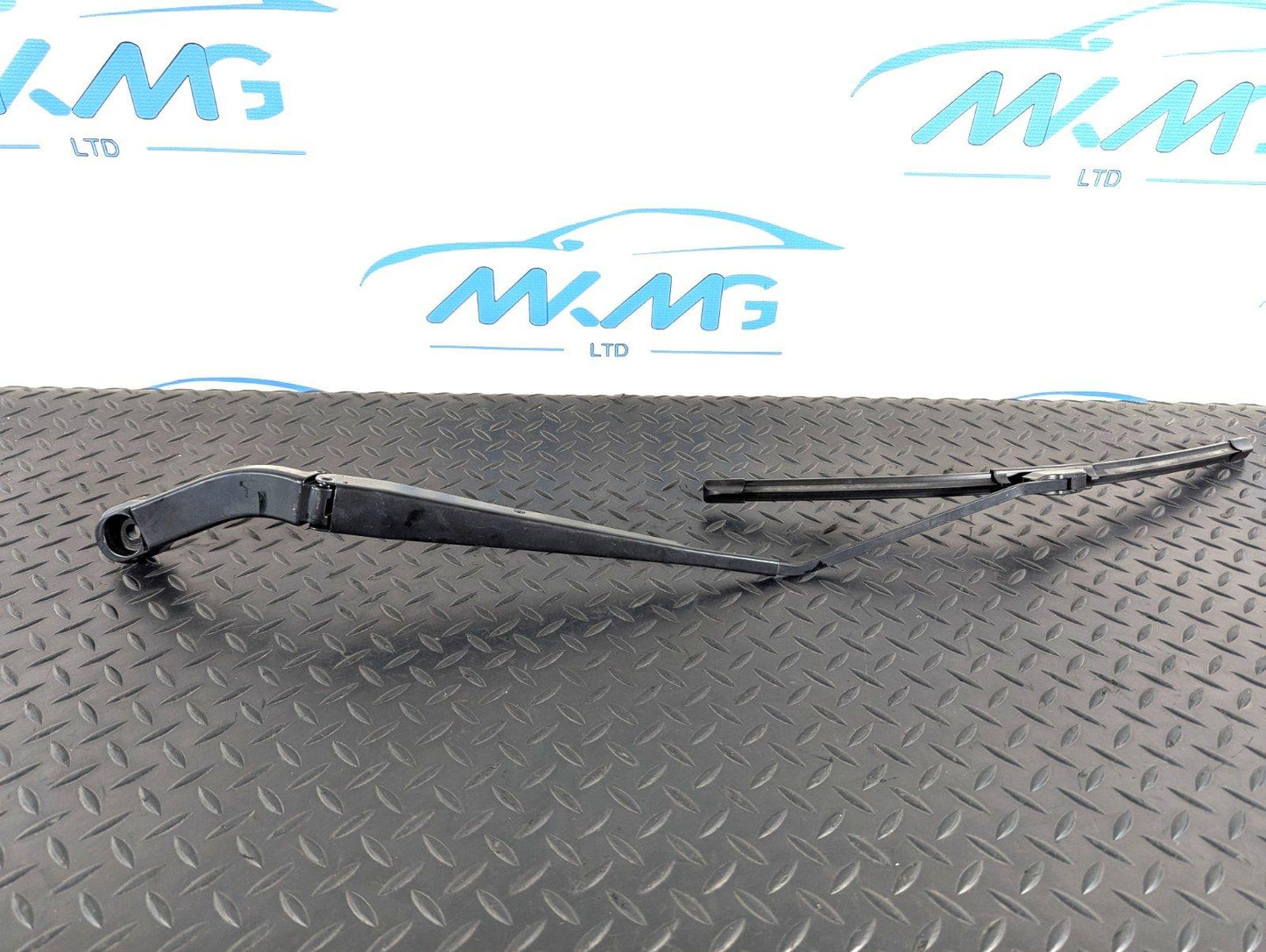 14-19 LAND ROVER L550 GENUINE N/S/F FRONT LEFT PASSENGER SIDE WIPER ARM 237A1