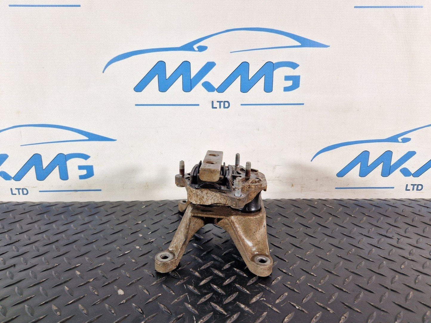 16-19 AUDI A4 B9 GENUINE GEARBOX MOUNT BRACKET 8W0399292B 8W0399118C 8W0399156