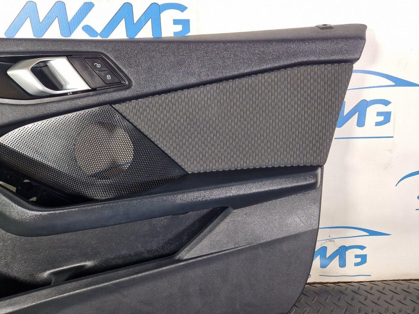 20-24 BMW 1 SERIES F40 FRONT RIGHT DRIVERS SIDE DOOR CARD 9893810
