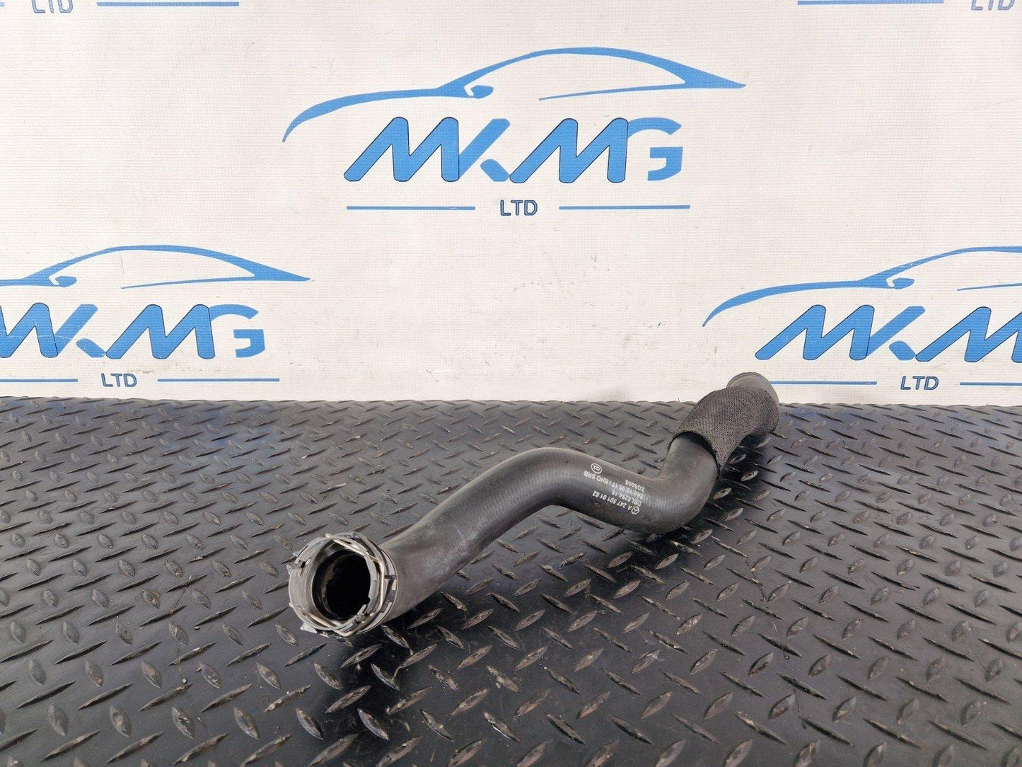19-ON MERCEDES BENZ B CLASS W247 1.3 PETROL AIR INTERCOOLER HOSE PIPE