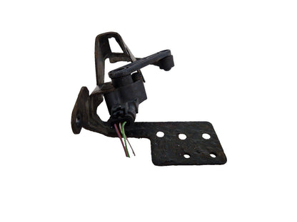 17-ON LAND ROVER DISCOVERY REAR SUSPENSION LEVEL HEIGHT SENSOR LEFT JPLA3D026BA