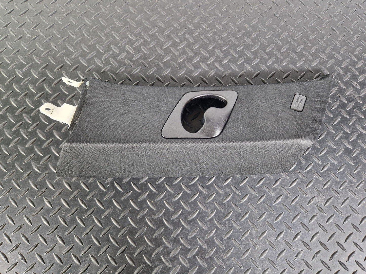 10-13 BMW X5 E70 LCI PILLAR TRIM COVER PANEL BLACK LEFT PASSENGER SIDE 7129756