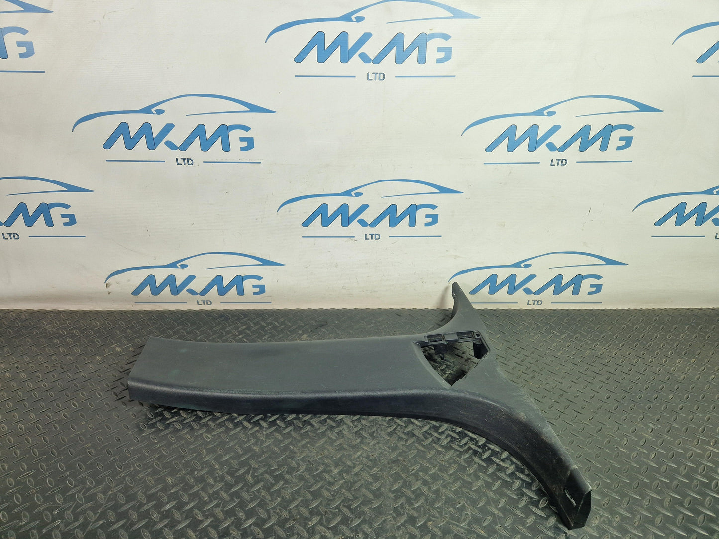 12-18 Land Rover Range Rover Evoque L538 Right Side B-Pillar Trim BJ32243A52AG