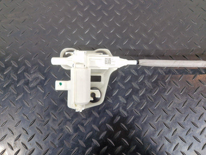 19-ON MERCEDES BENZ B CLASS W247 TAILGATE BOOT LOCK MOTOR ACTUATOR  A0999068600