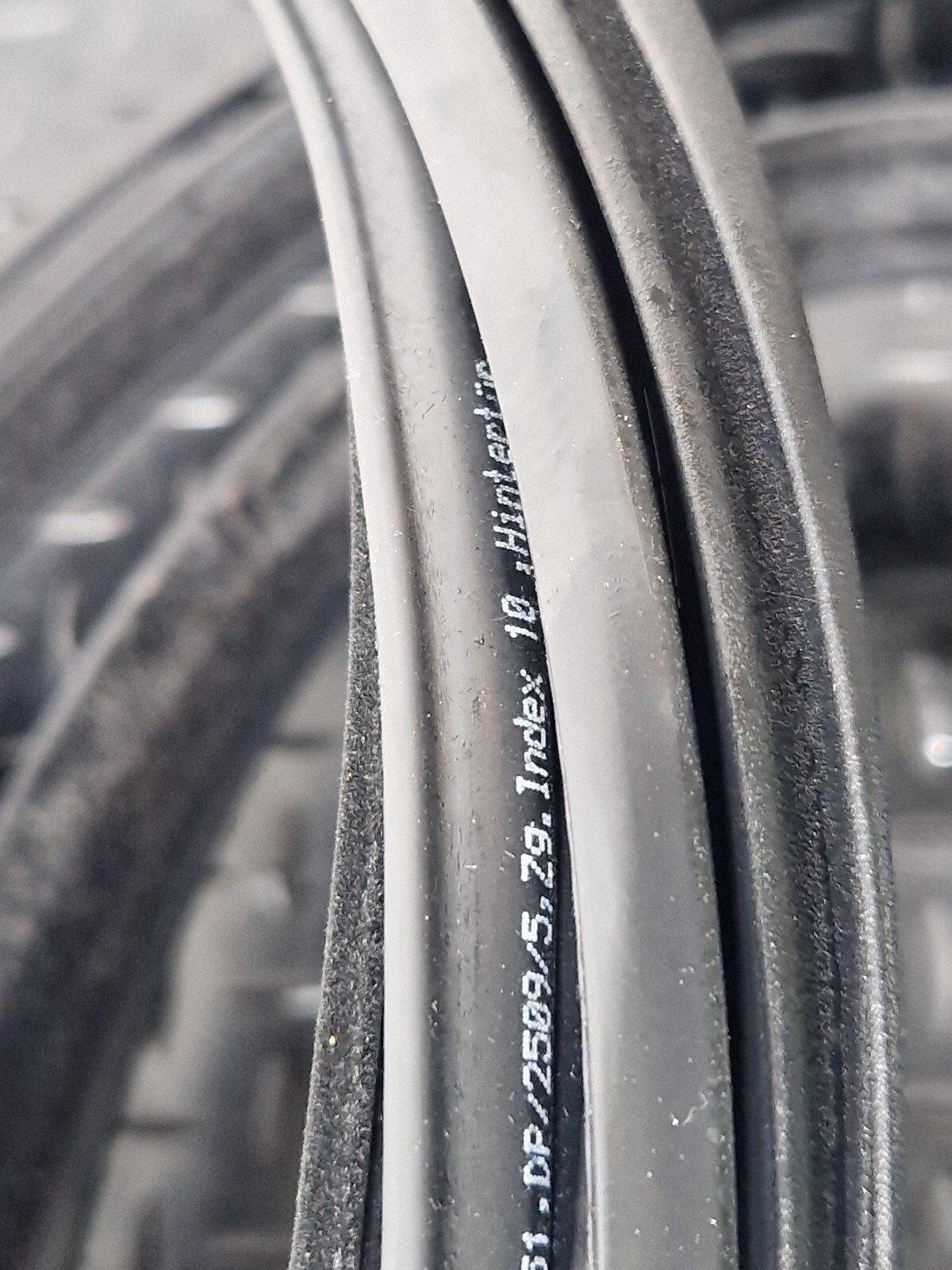 11-18 BMW 6 SERIES F06 REAR LEFT DOOR RUBBER WEATHER SEAL STRIP 7275315
