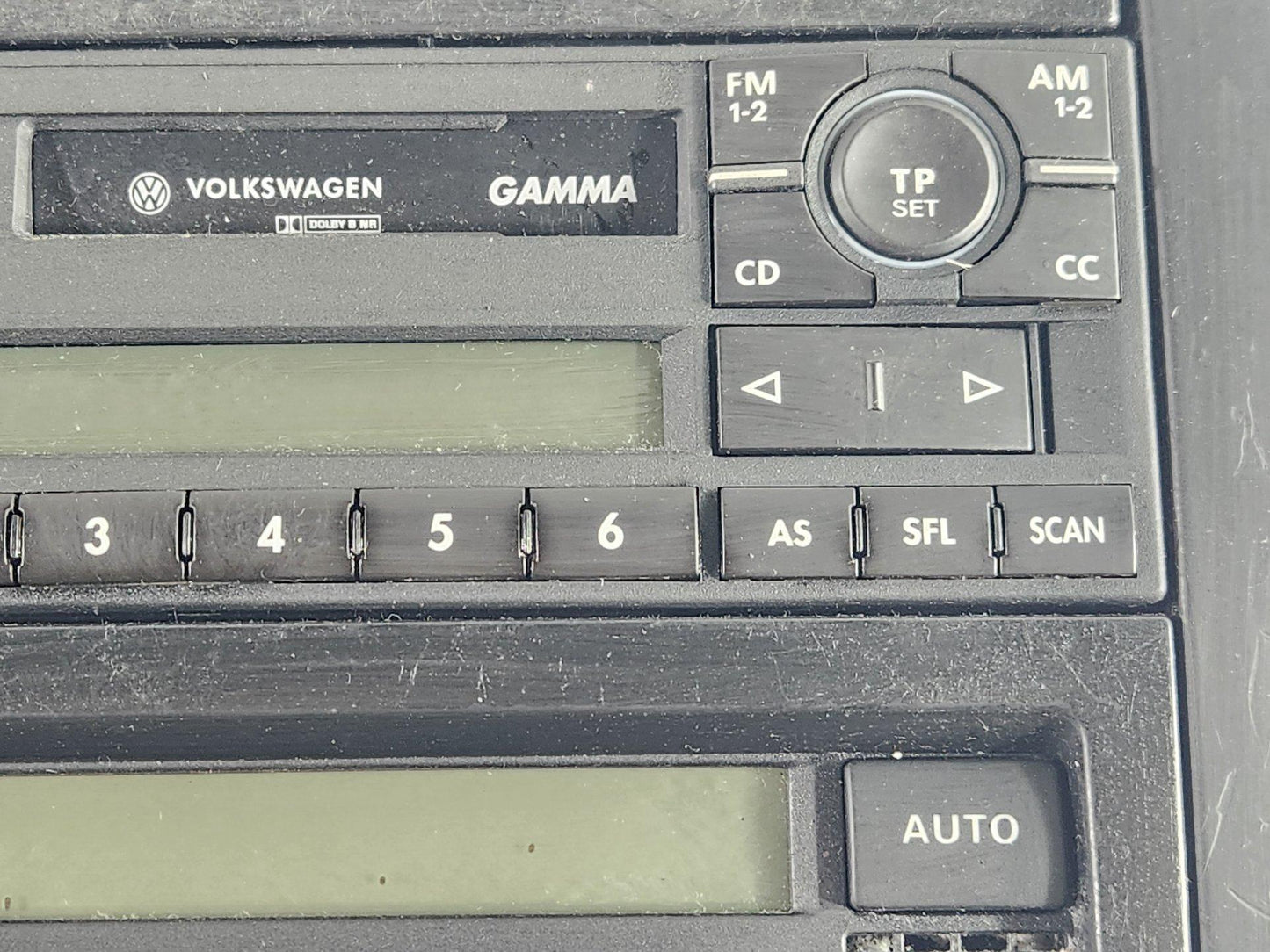 Volkswagen Golf V5 Radio Cassette Player Climate Control Head Unit 1J0035186D
