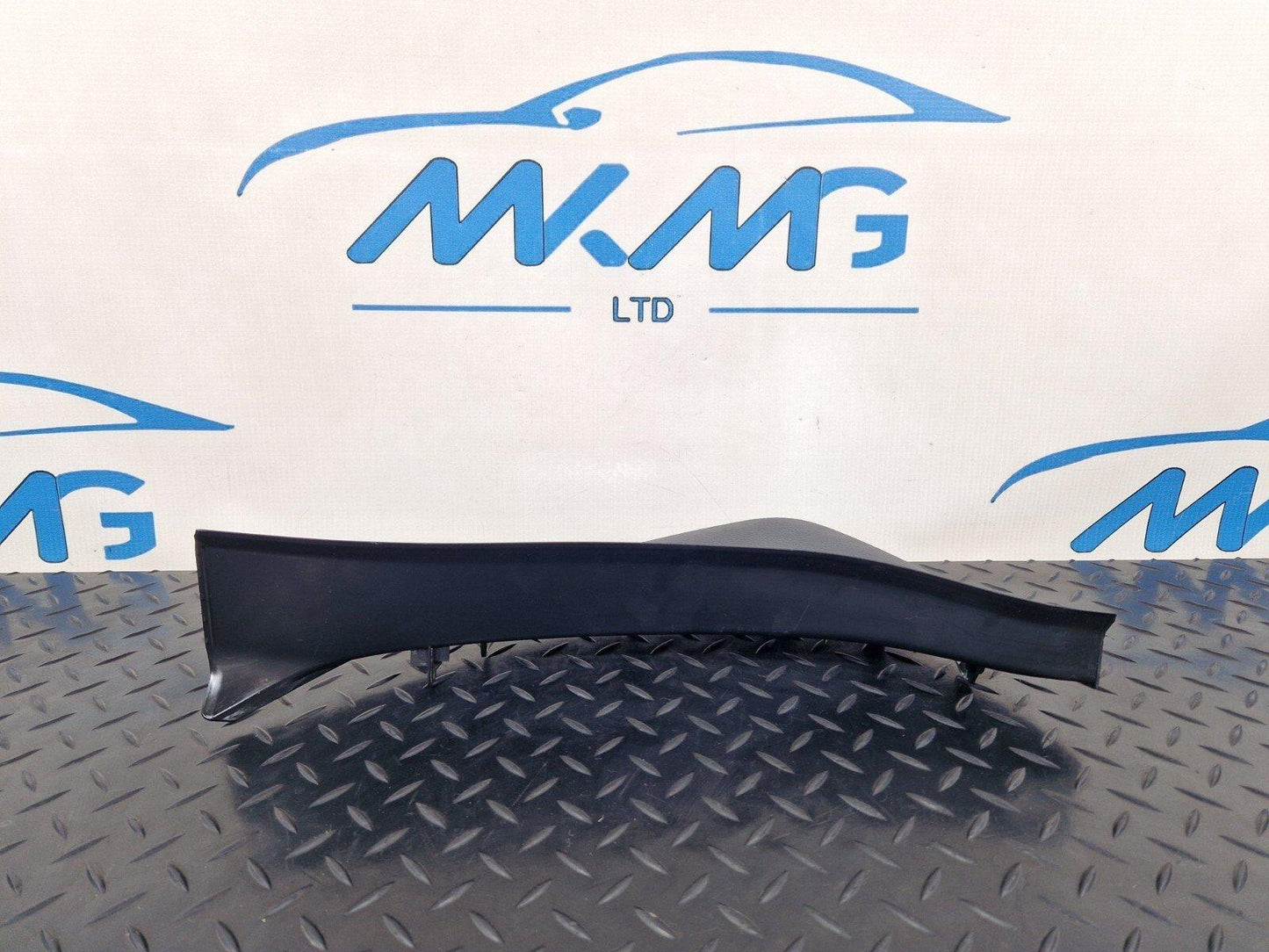 19-ON MERCEDES BENZ B CLASS W247 DASHBOARD PANEL RIGHT SIDE TRIM A2476891000