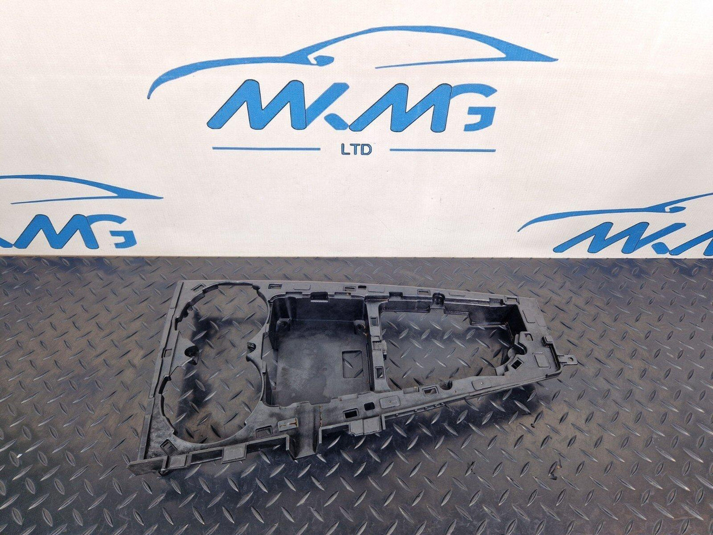 16-23 AUDI A5 F5 GENUINE CENTRE CONSOLE TRIM 8W2864261A