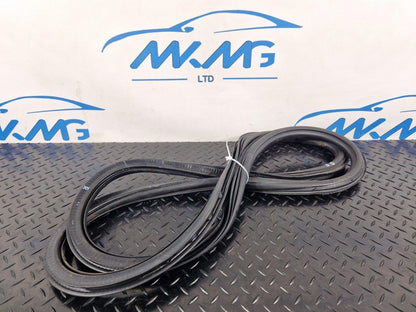 16-19 AUDI A4 B9 AVANT GENUINE LEFT SIDE REAR DOOR RUBBER SEAL 8W9833721