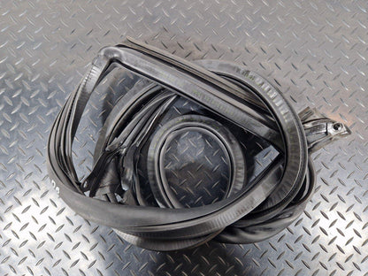 16-23 AUDI A5 F5 SPORTBACK S-LINE REAR RIGHT SIDE RUBBER DOOR SEAL 8W8833708