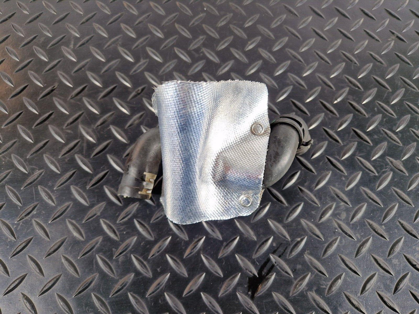 16-23 AUDI S5 A5 3.0 TFSI V6 SWG WATER PUMP PIPE HOSE 8W0819337