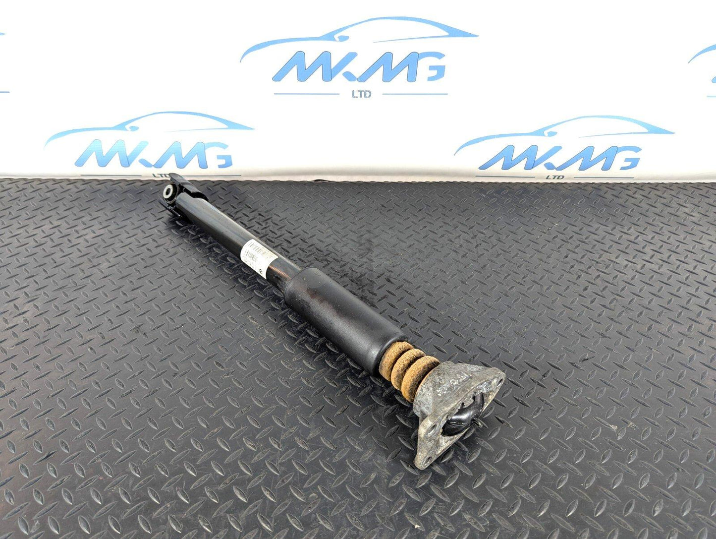 14-21 BMW 2 SERIES GRAN TOURER F46 REAR SHOCK ABSORBER FITS BOTH SIDES 6857465